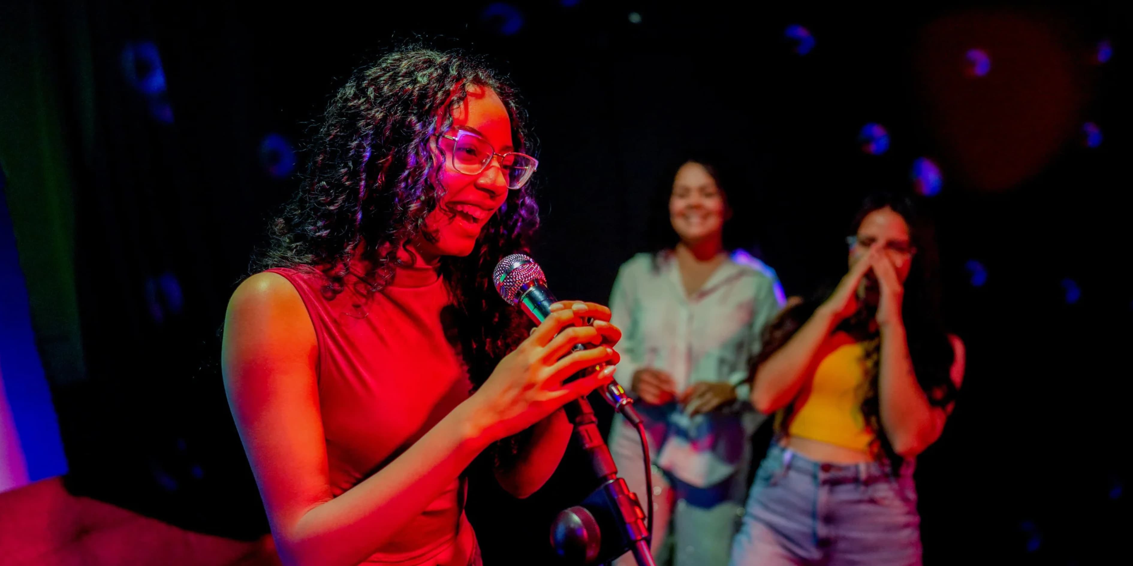 CASABAR guests enjoying karaoke night
